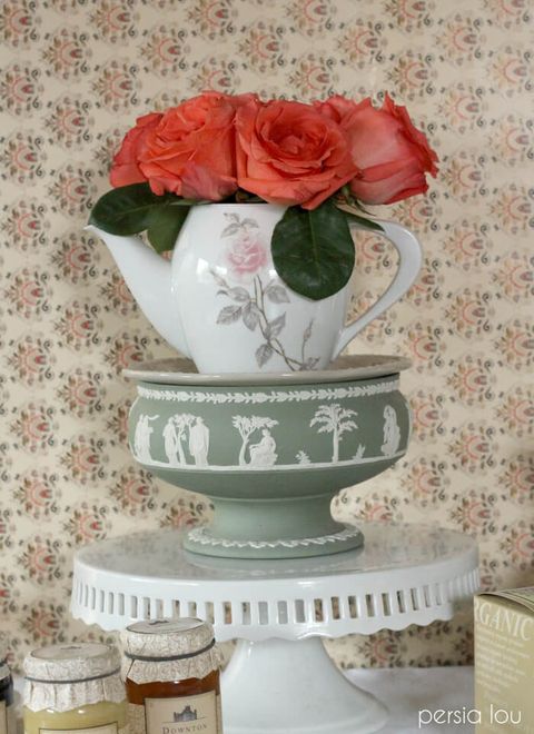 teapot centerpiece diy wedding centerpieces