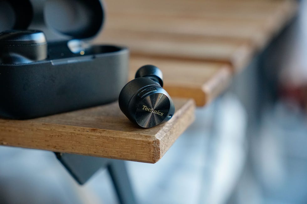 technics az80 review