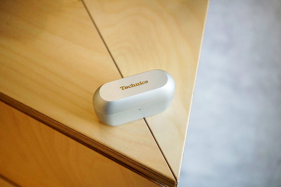 technics eah az100 review