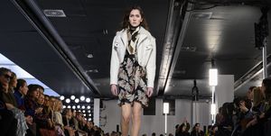 Giambattista Valli : Runway - Paris Fashion Week Womenswear Fall/Winter 2019/2020