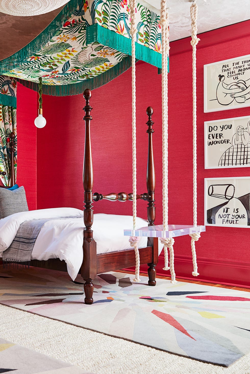 teen bedroom with hot pink walls