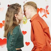 teens first kiss camera 