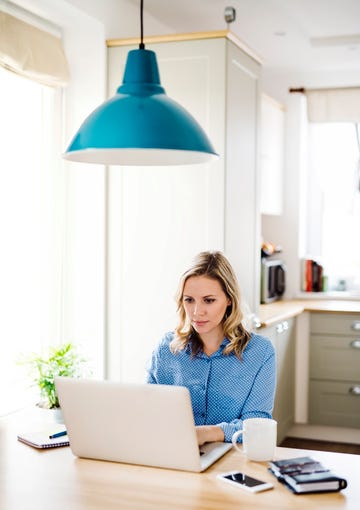 un 193 se ha disparado el desembolso en internet y teléfono de los empleados que trabajan en remoto y la cuenta suma y sigue