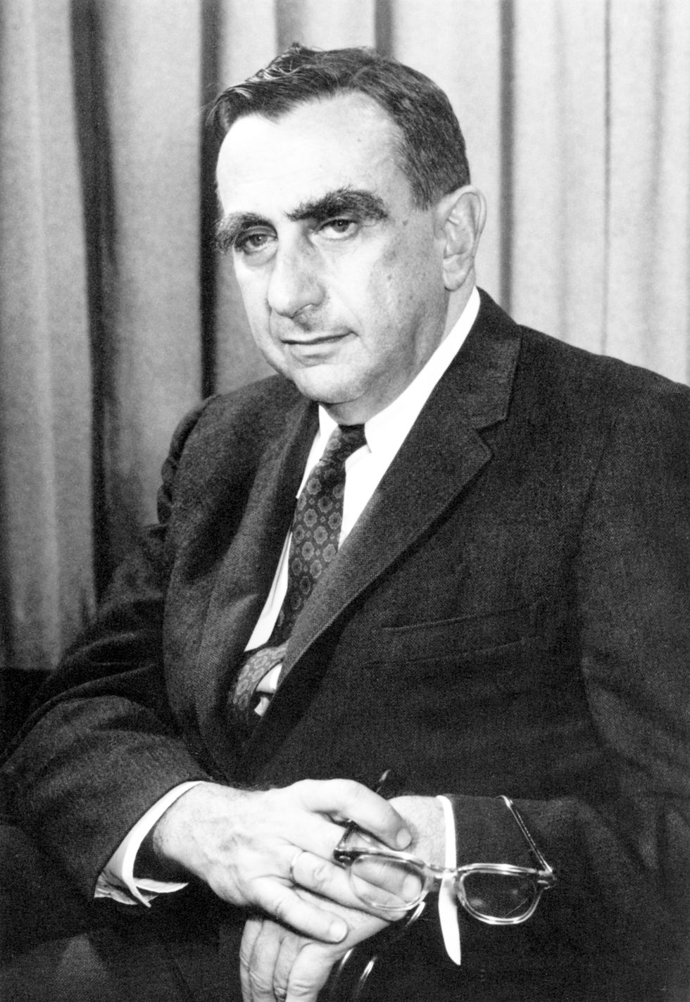 usa hungary edward teller january 15, 1908 Ð september 9, 2003, hungarian born american theoretical physicist known colloquially as 'the father of the hydrogen bomb' lawrence livermore national laboratory, 1958
