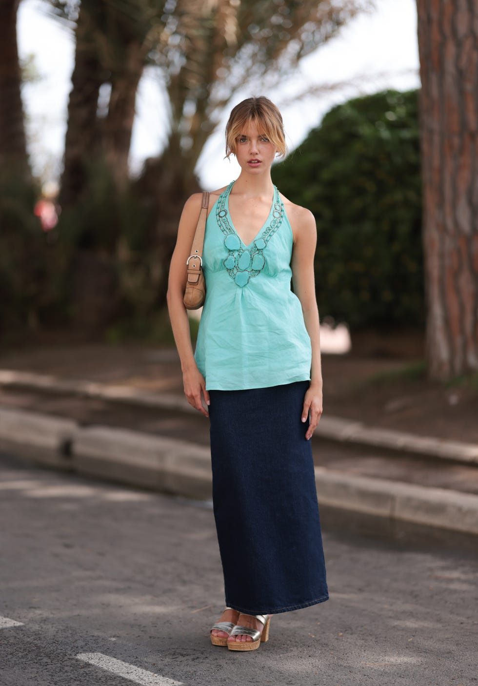 tendencia metalizada looks de oficina