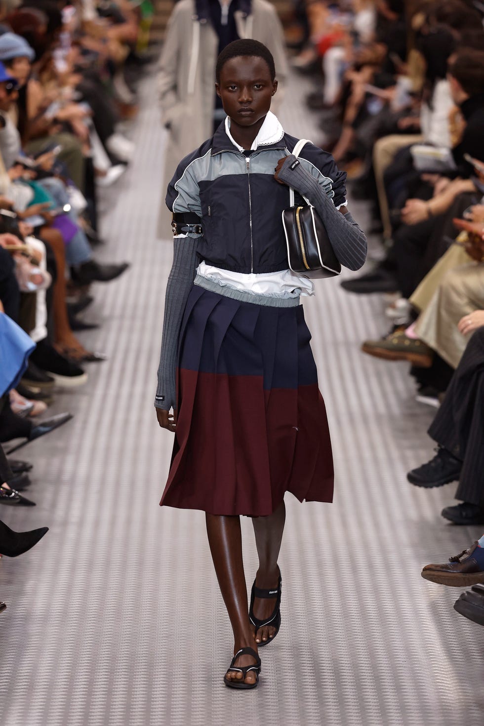 tendencias moda primavera 2025