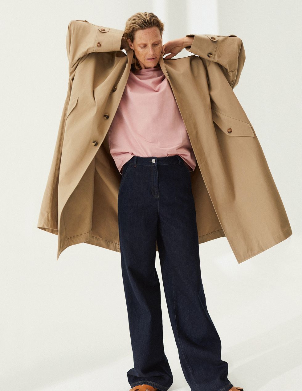 tendenze moda jeans primavera 2021 maxi trench michael kors collection