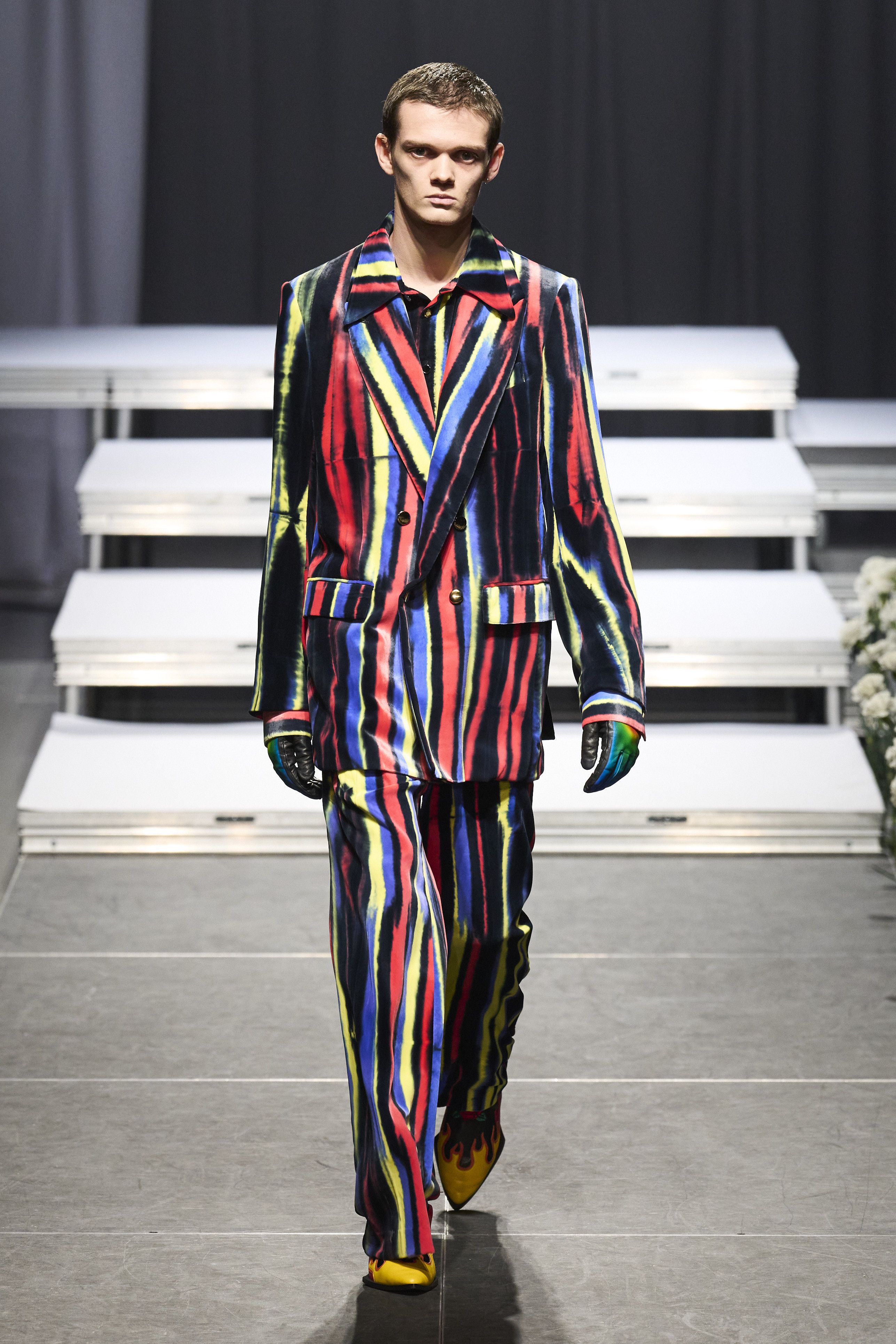 早いもの勝ちtender person AIRBRUSH TAILORED TENDER PERSON テンダーパーソン AIRBRUSHED TAILORED JACKET