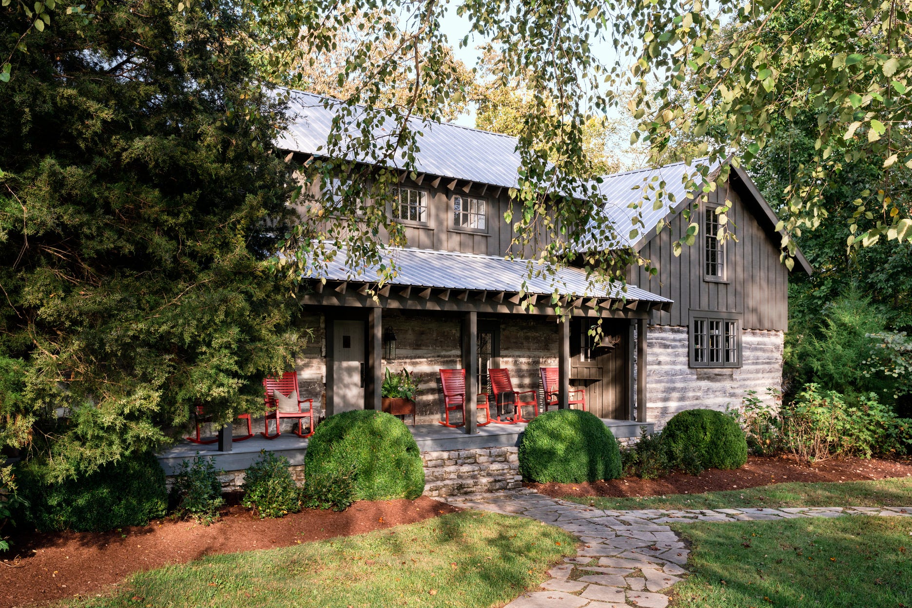 Peek Inside a 160-Year-Old Farmhouse Transformed Into a Modern Family Retreat