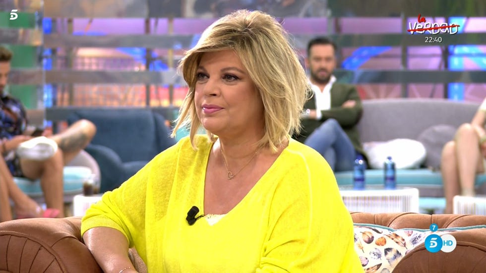 Terelu Campos vuelve al 'Deluxe' para entrevistar a su hija