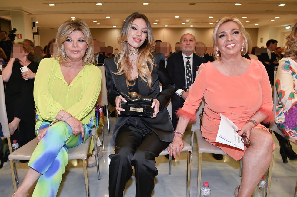 terelu campos, alejandra rubio y carmen borrego en los premios limon y naranja 2023