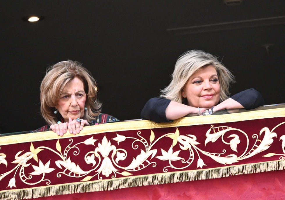 maria teresa campos y terelu fieles como cada a√ëo a las procesiones de semana santa de  malaga