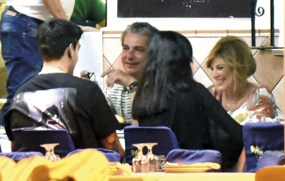 Terelu Campos y Salvador Pérez, de cena con amigos
