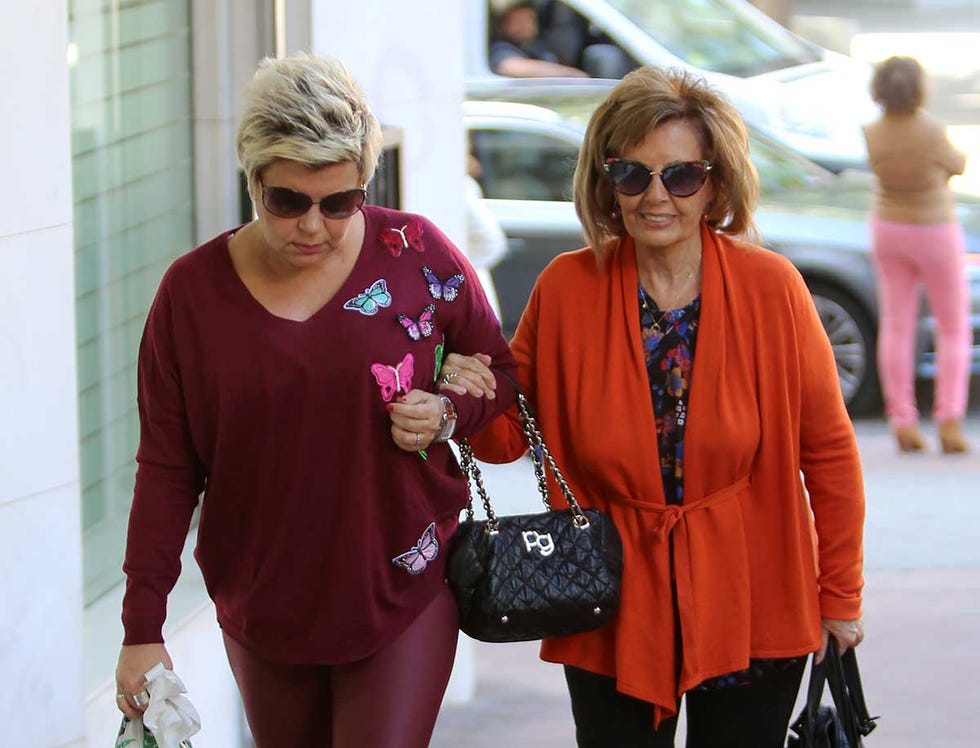 Terelu Campos, acompañada por su madre, María Teresa Campos, acude a una revisión por su doble mastectomía
