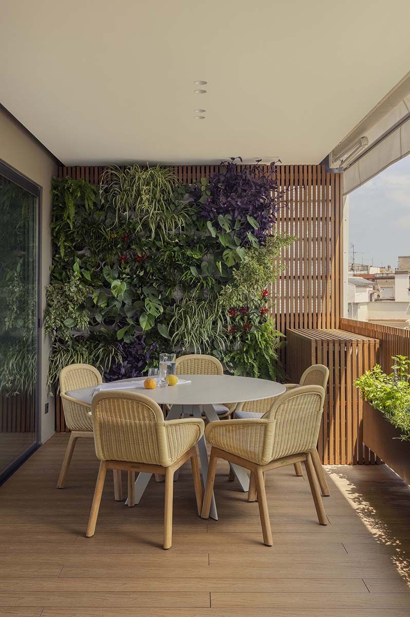 Balcones y terrazas: claves para decorarlos con estilo