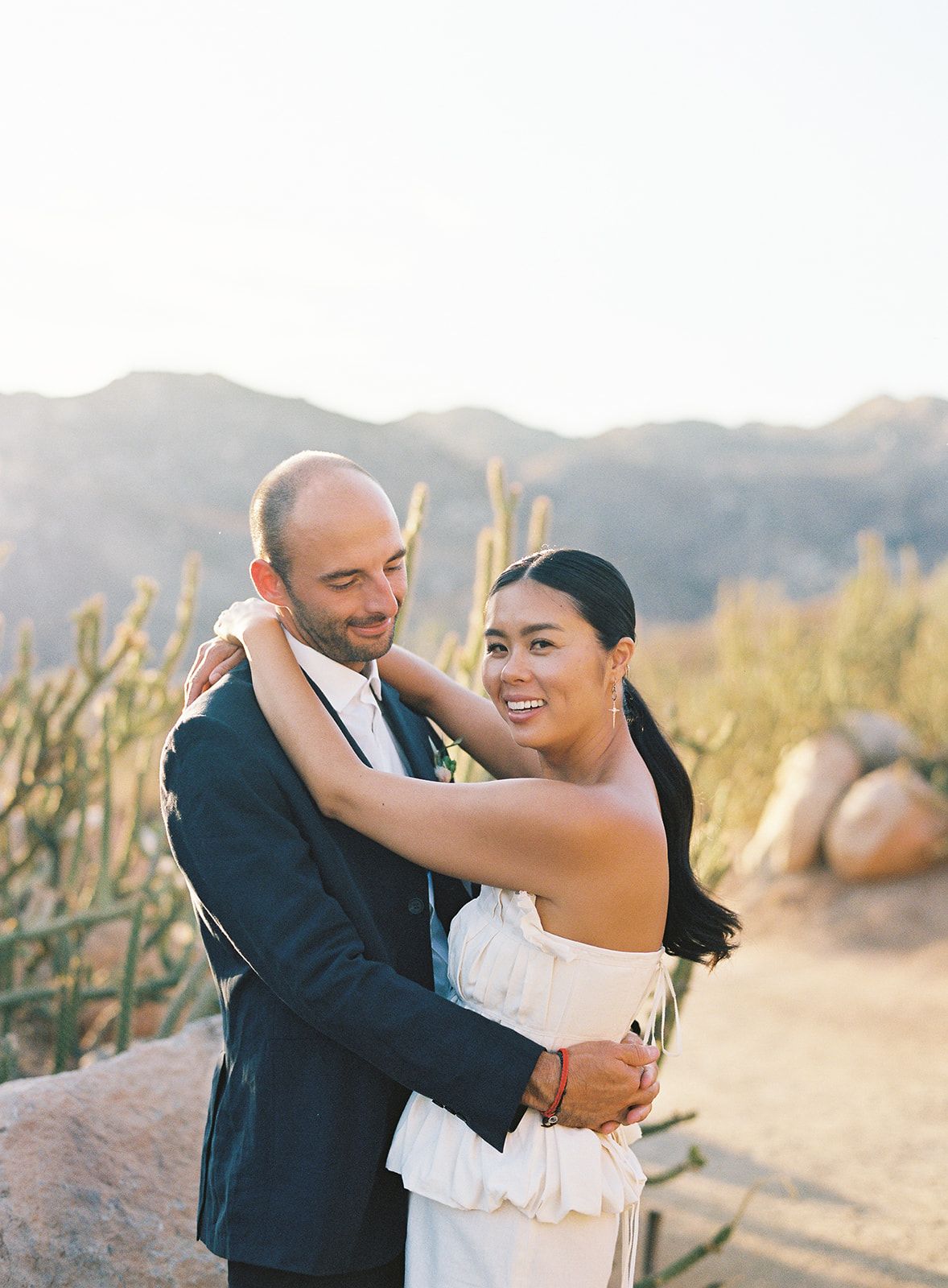 This Jewelry Designer Opted for a No Fuss All Fashion Wedding in Baja