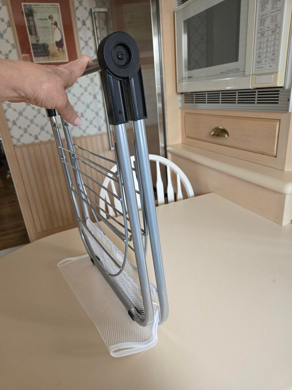 testing clothes drying racks