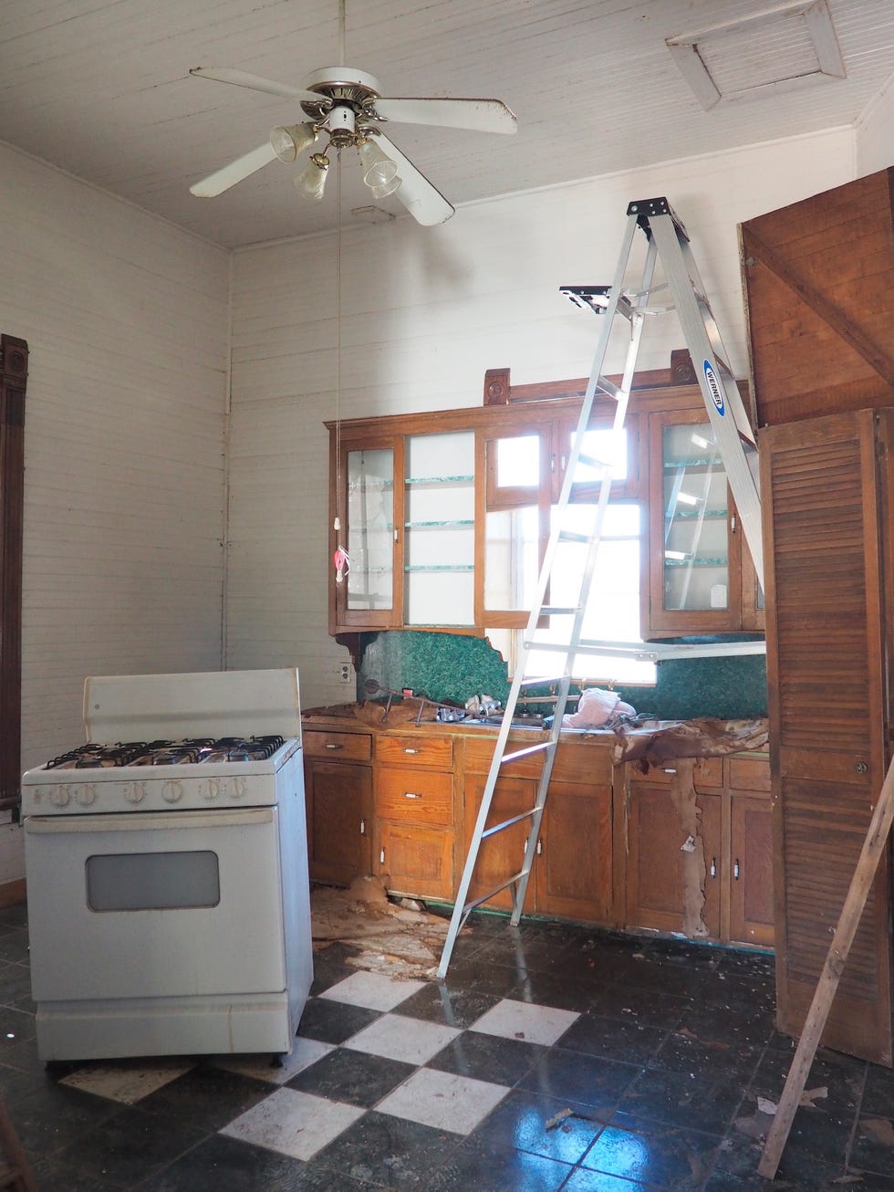 messy kitchen before