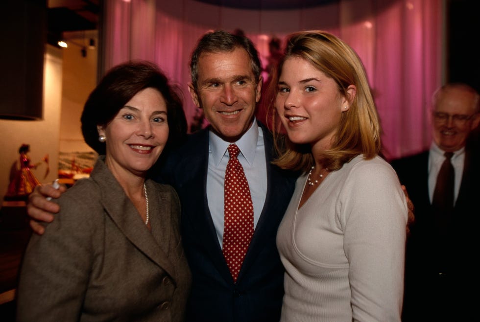 laura-bush-gave-jenna-bush-hager-the-most-awkward-sweet-16-ever