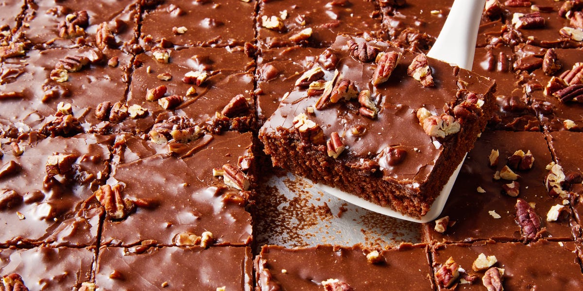 These 33 Grandma-Approved Nostalgic Desserts Deserve a Comeback
