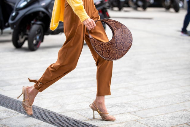 Staud's Moon Shoulder Bag Has Taken Over NYFW 2019 Street Style