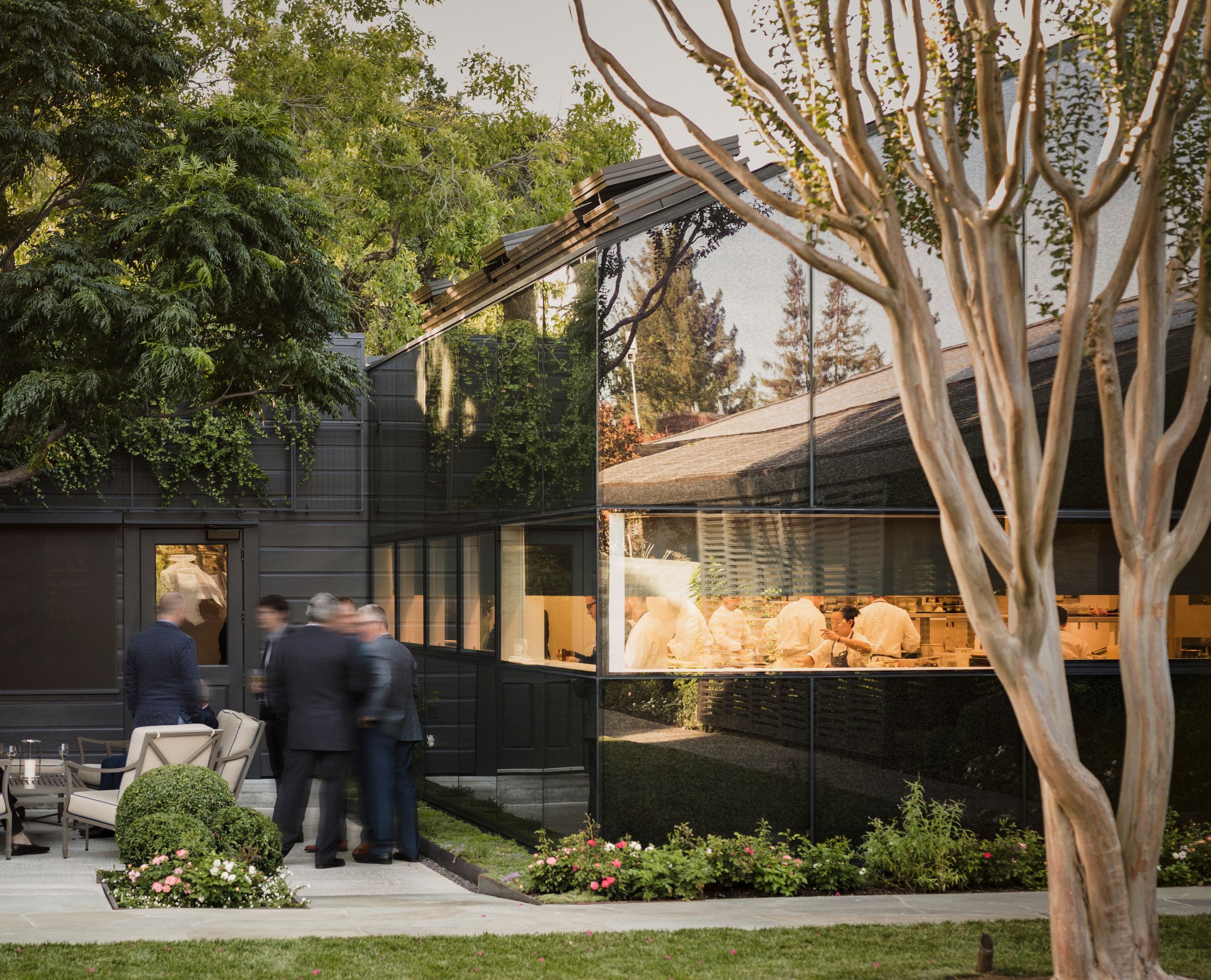 The French Laundry Teams Up With Paris S La Tour D Argent   Tfl Kitchenexterior Photocreditmichaelgrimm 1669572563 