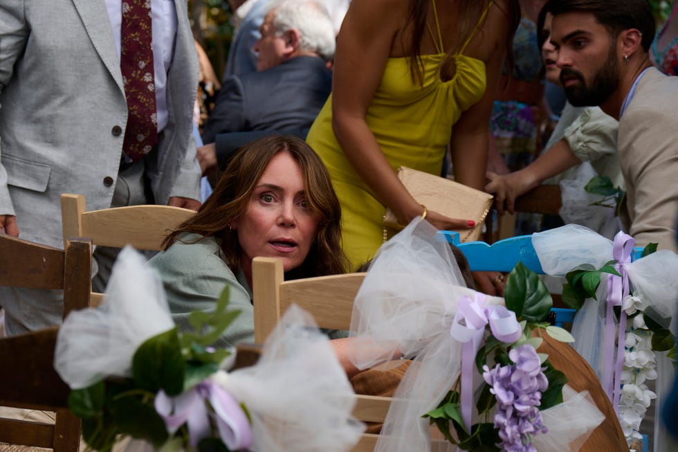  julie (keeley hawes) 