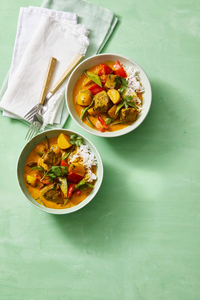 Thai Beef and Vegetable Curry Recipe - How to Make Thai Beef and