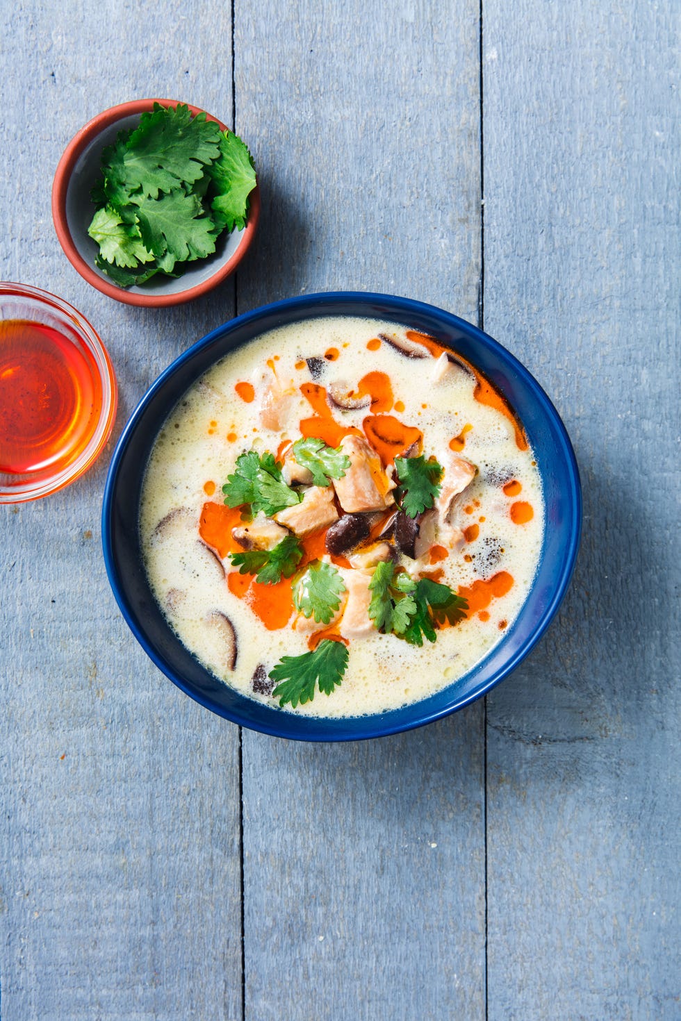thai chicken coconut soup delishcom