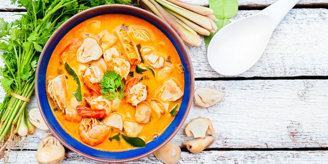 bowl of Thai tom yum soup