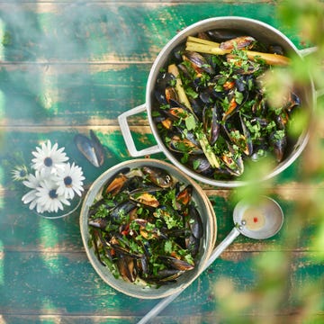 thai style mussels