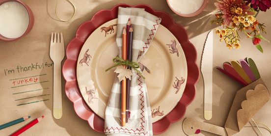27 Fun Thanksgiving Kids Table Activities to Keep Them Busy While You Cook
