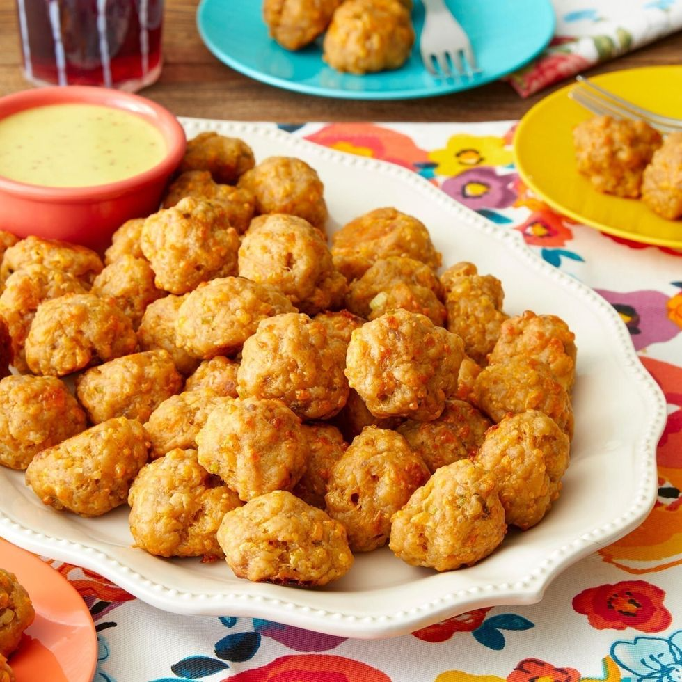 thanksgiving appetizers sausage balls