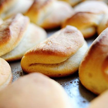 thanksgiving bread recipes parker house rolls
