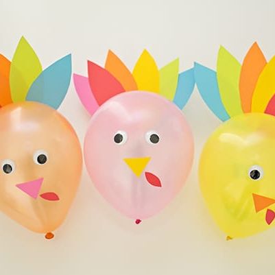 5 Thanksgiving Crafts for Kids