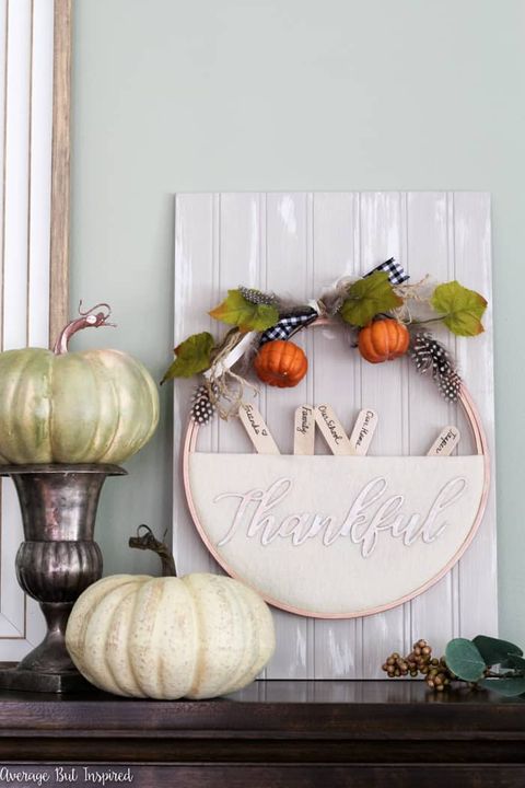 thanksgiving crafts thankful embroidery hoop wreath