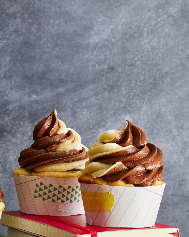thanksgiving cupcakes  chocolate chunk cupcakes with swirled frosting