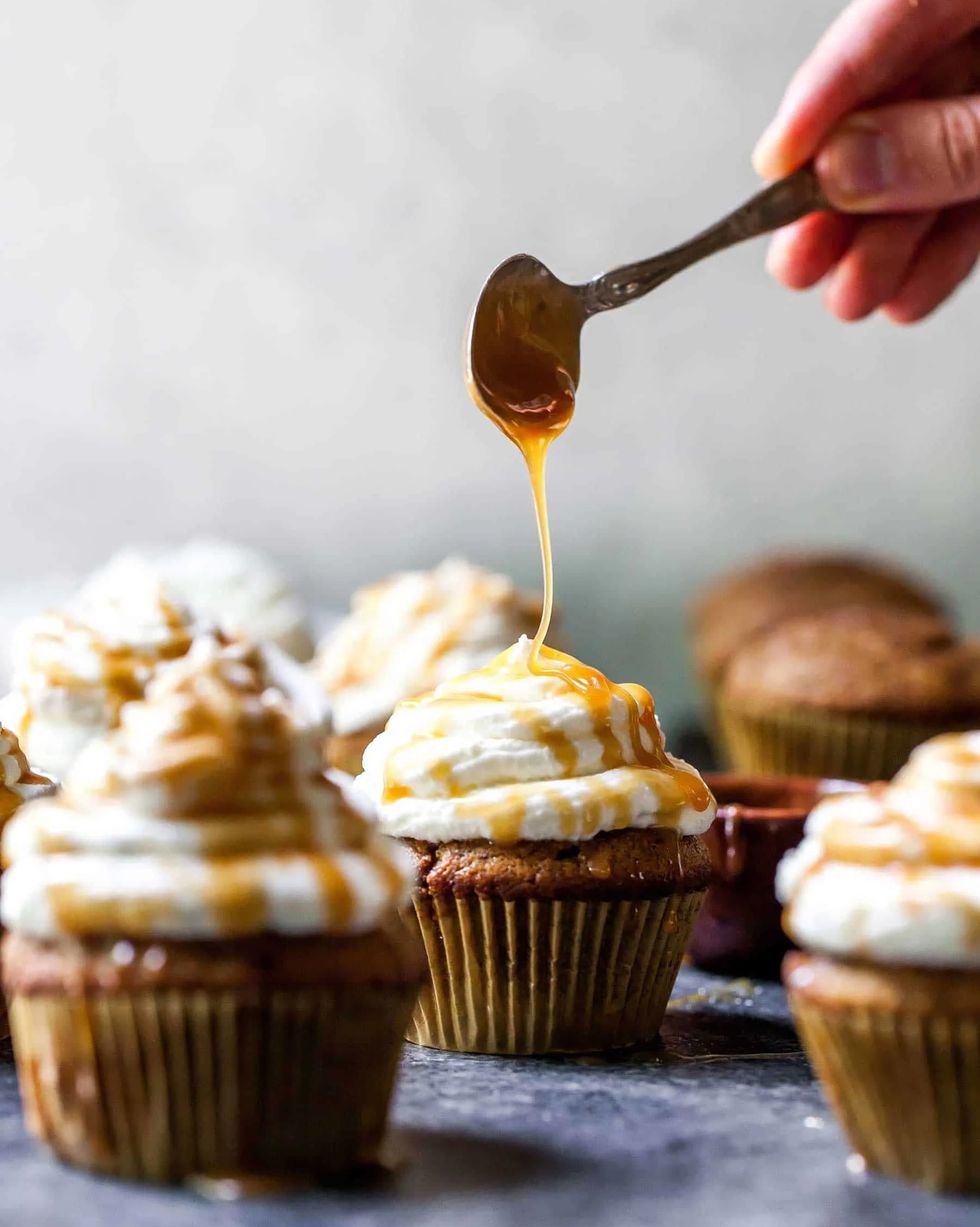 45 Best Thanksgiving Cupcakes - Easy Thanksgiving Cupcake Recipes