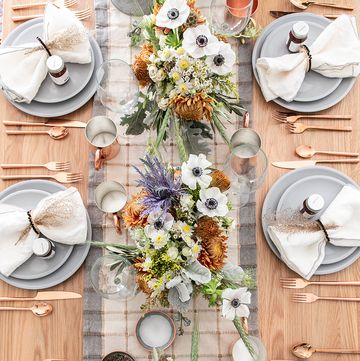 thanksgiving decorations rustic tablescape