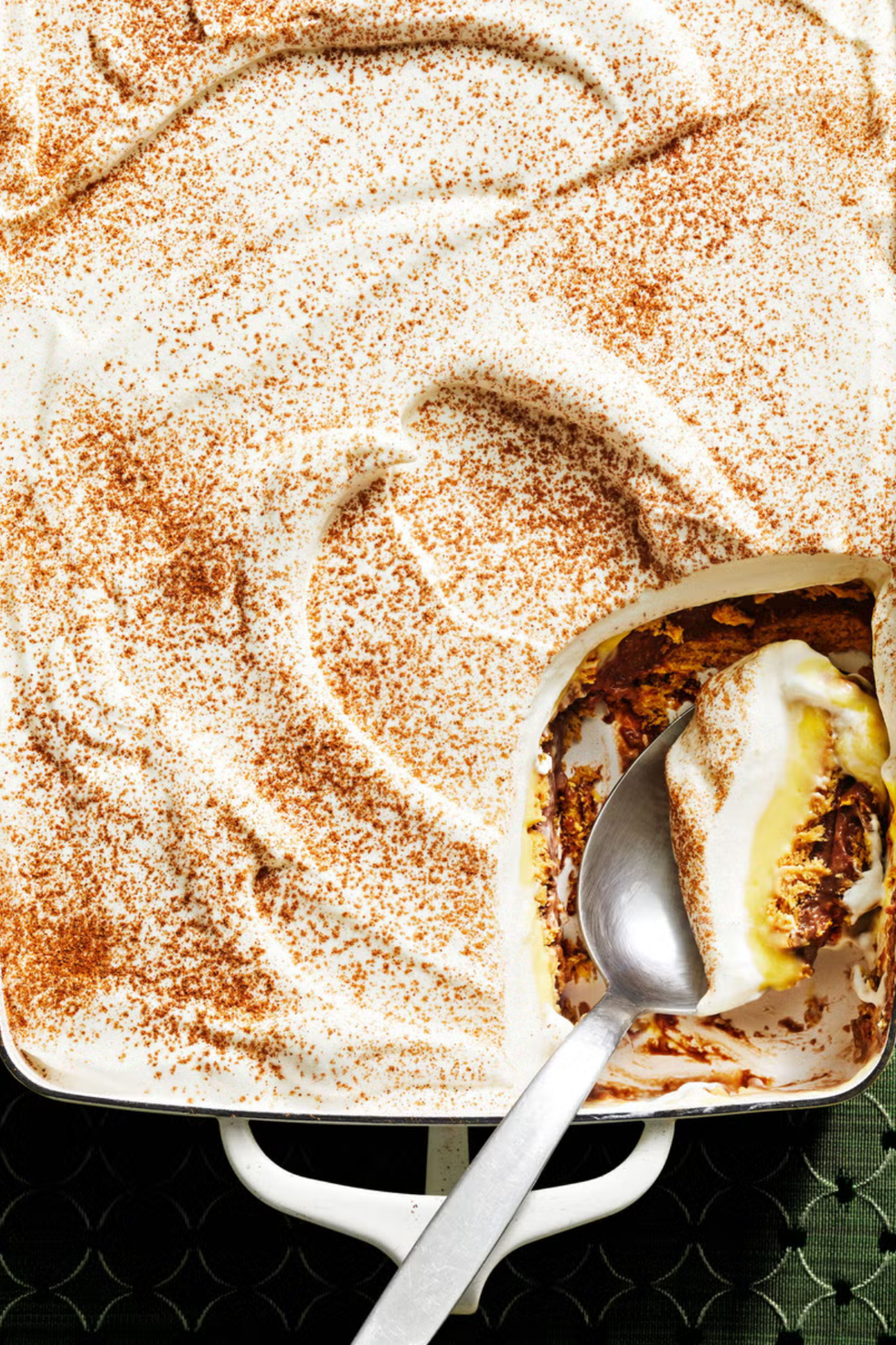 cinnamon scented icebox cake