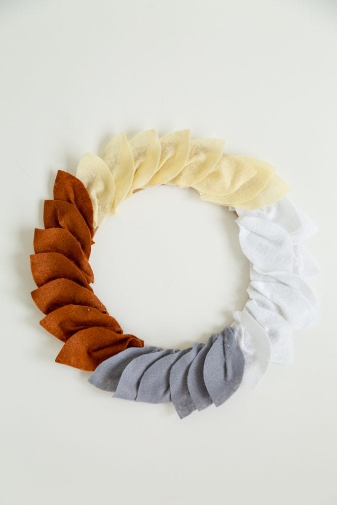 thanksgiving felt wreath