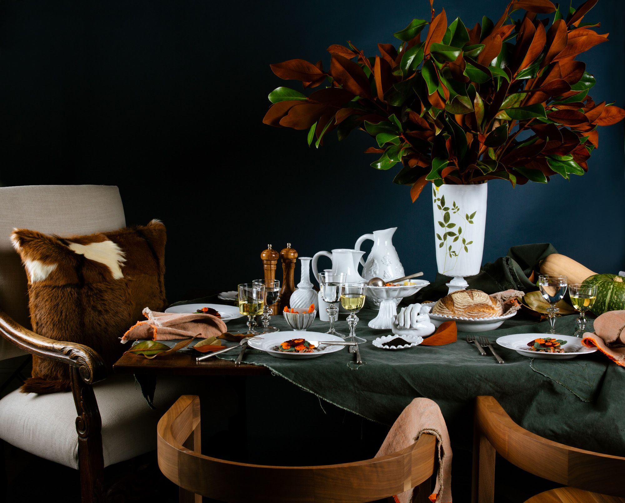 How to set a casual Thanksgiving dinner table