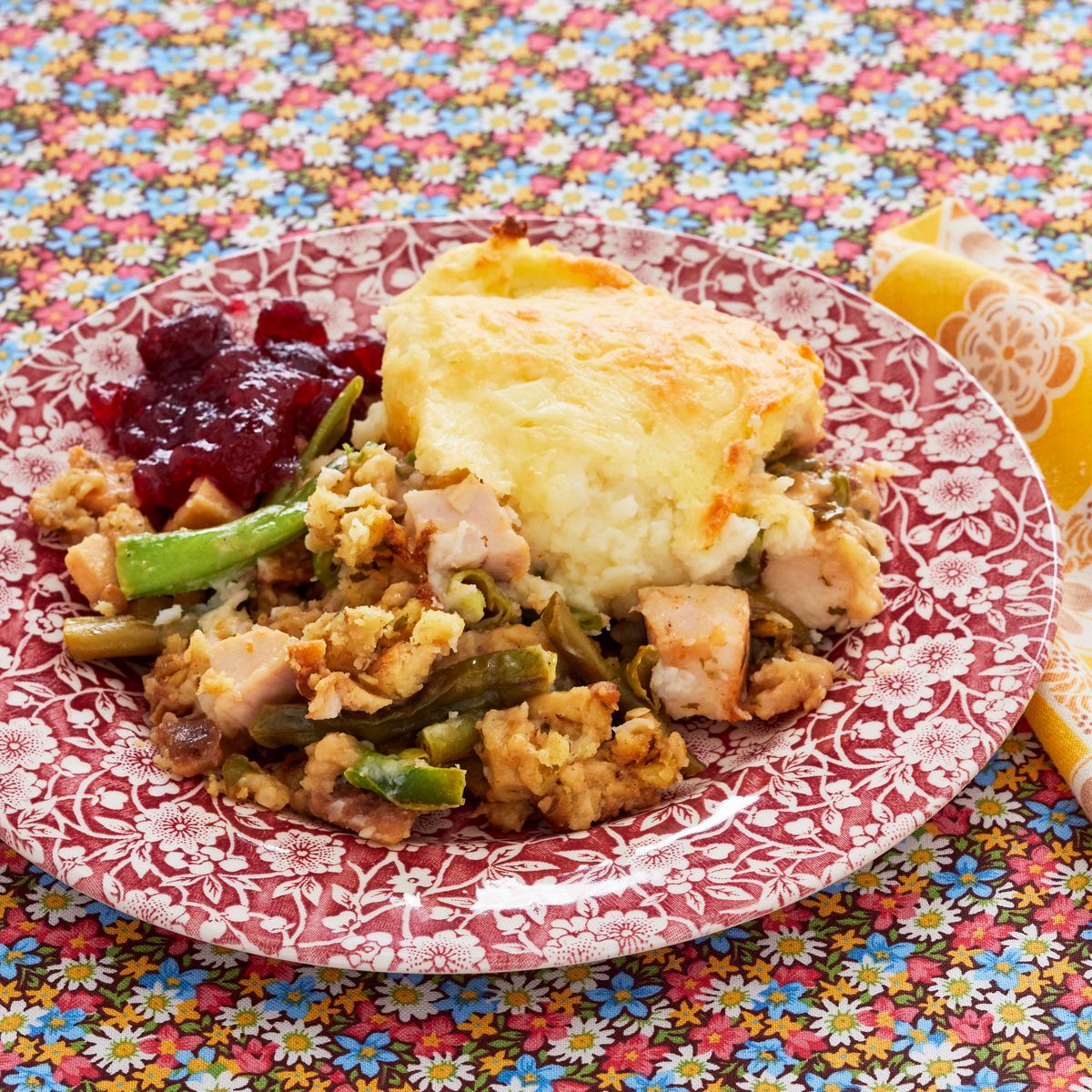the pioneer woman's thanksgiving leftover casserole recipe
