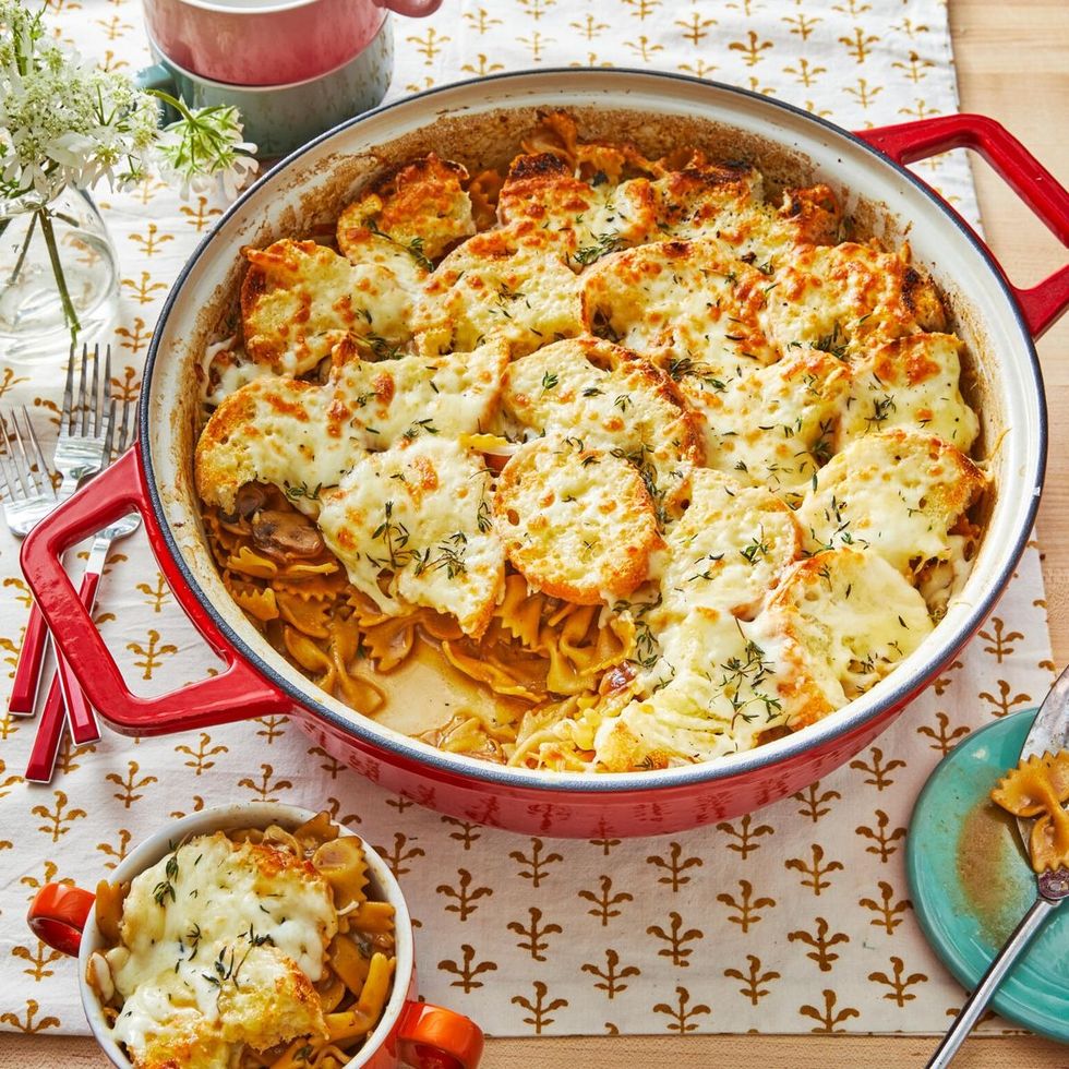 thanksgiving main dishes one pot french onion pasta