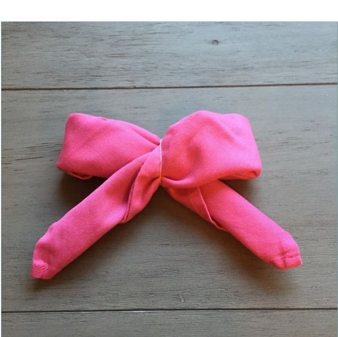 napkin folding idea like ribbon bow