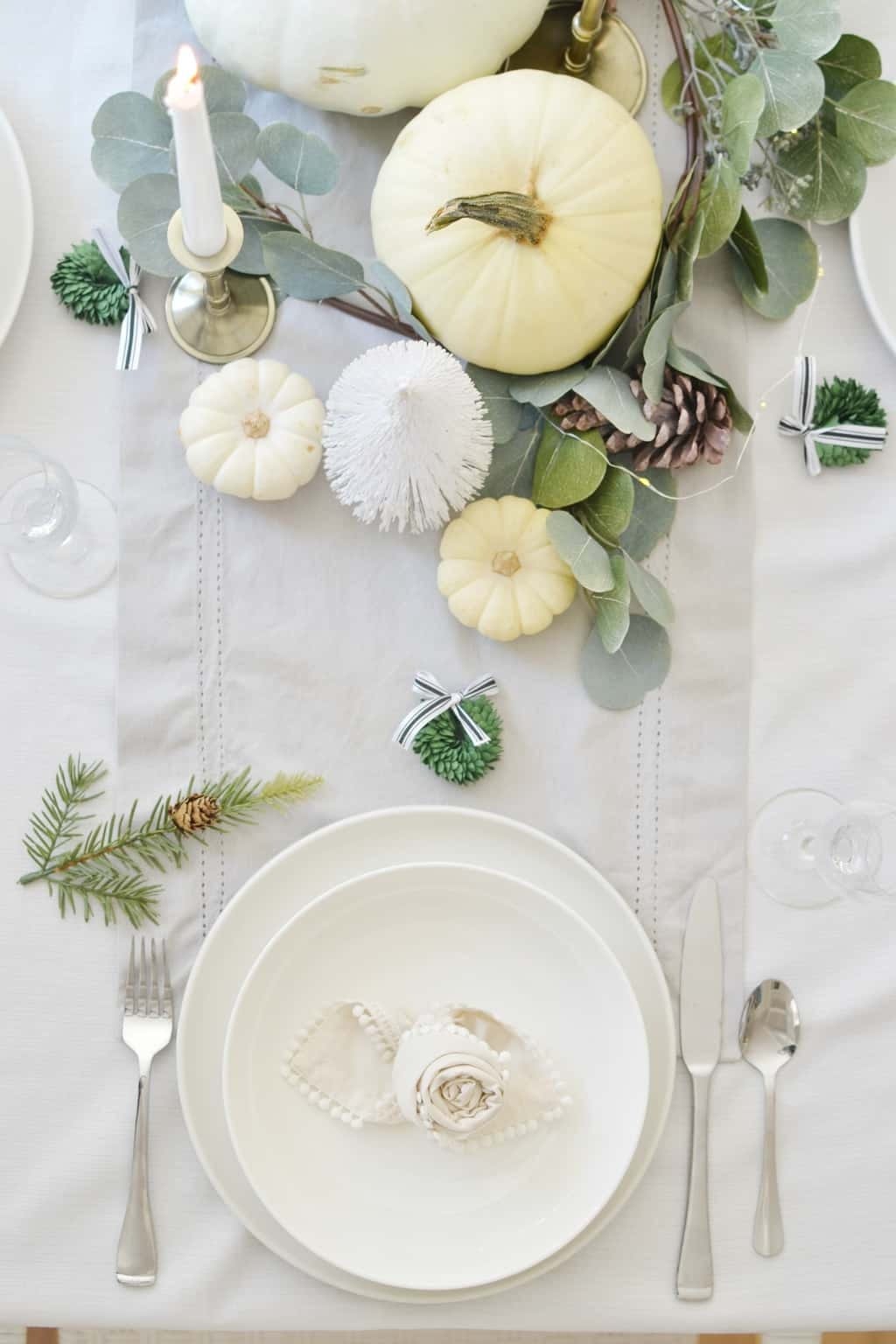 20 Best Napkin Folding Ideas to Set Your Table