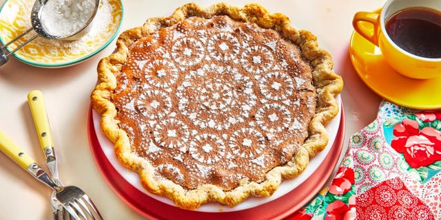 40 Best Thanksgiving Pie Recipes to Bake This Year