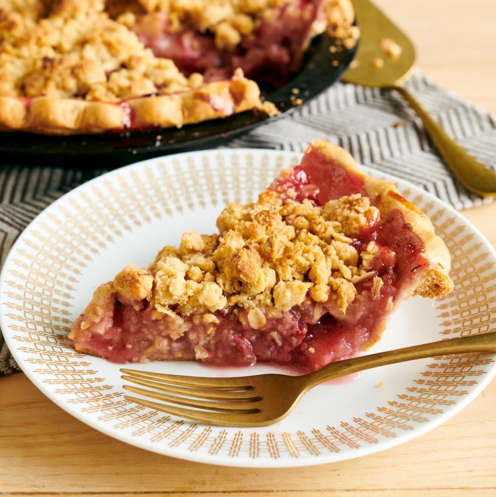 30 Best Thanksgiving Pie Recipes to Bake This Year