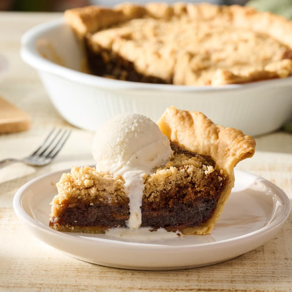 30 Best Thanksgiving Pie Recipes to Bake This Year