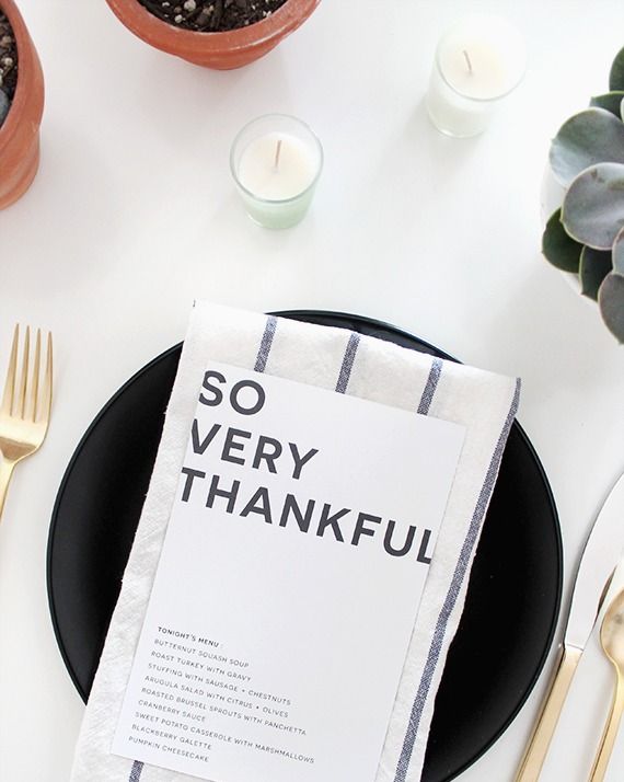 40 Best Thanksgiving Table Setting Ideas 2023